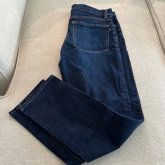 Vineyard Vines Dark Wash Jeans size 30x30. RN 134578 - Picture 6 of 6